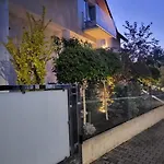 100 M Od Morza Guest house Dziwnow