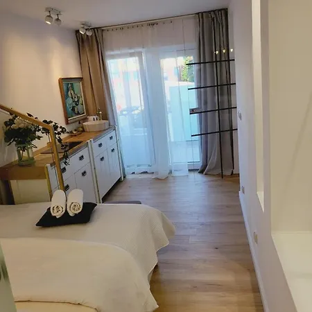 بيت ضيافة 100 M Od Morza Dziwnów