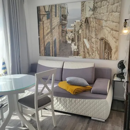 بيت ضيافة 100 M Od Morza 3*